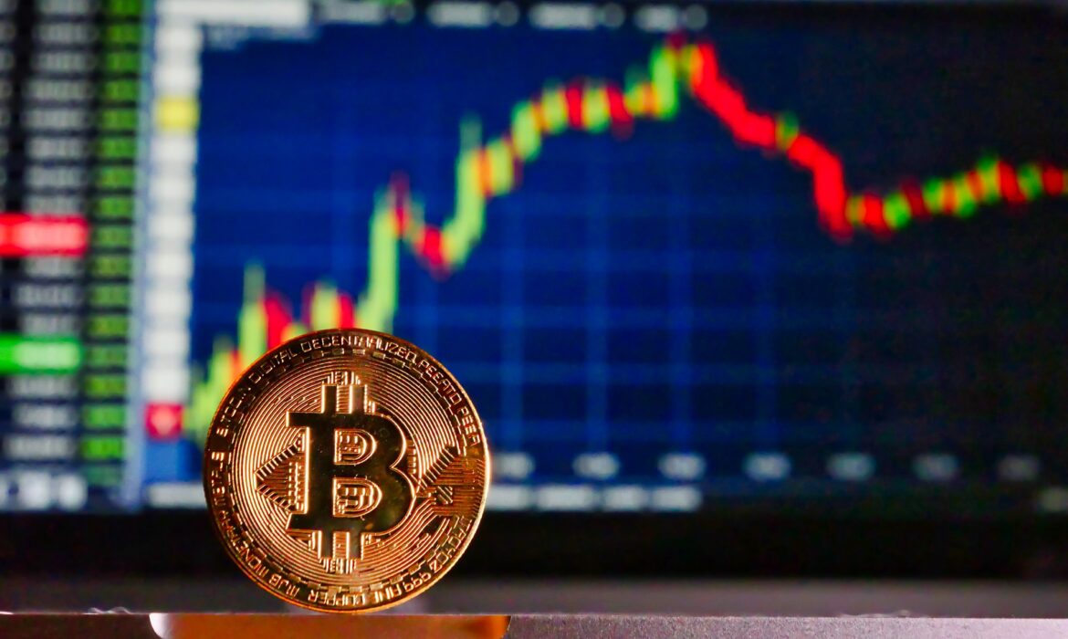 Jak handlować lub inwestować w Bitcoin i inne kryptowaluty w 2022 roku?
